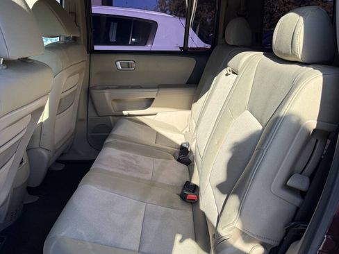 Used 2010 Honda Pilot LX image 15