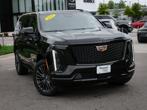 Used 2026 Cadillac Escalade Platinum Sport AWD/4WD image 2