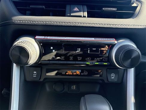 Used 2025 Toyota RAV4 LE image 19