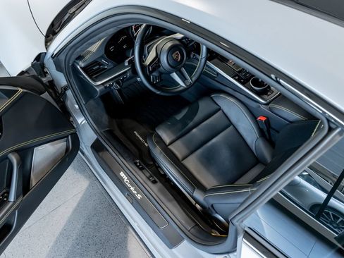 Certified 2023 Porsche 911 Turbo S AWD/4WD image 4