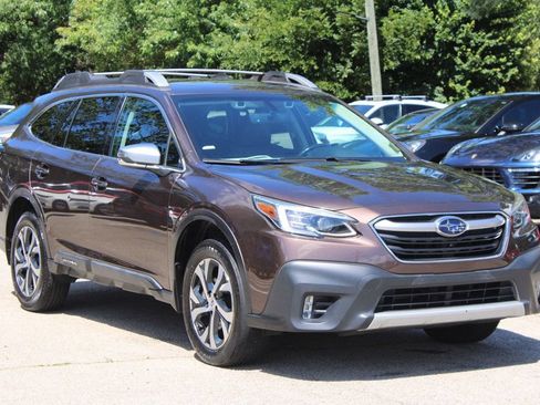 Used 2021 Subaru Outback Touring w/ Popular Package #2 AWD/4WD image 1