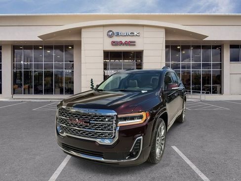 Certified 2021 GMC Acadia Denali w/ Denali Technology Package FWD image 5