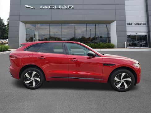 Certified 2025 Jaguar F-PACE R-Dynamic S AWD/4WD image 6