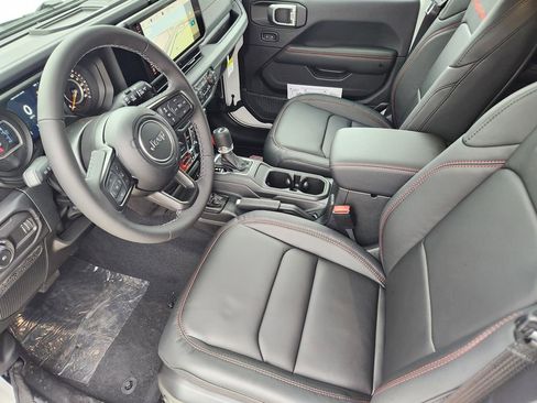 New 2026 Jeep Wrangler Unlimited Rubicon image 9