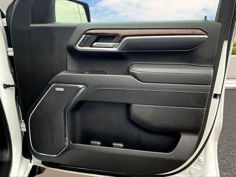 Used 2025 GMC Sierra 1500 Elevation w/ Elevation Premium Package image 20