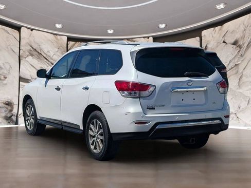 Used 2013 Nissan Pathfinder SL FWD image 14