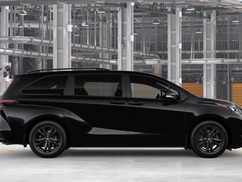 New 2026 Toyota Sienna XSE AWD/4WD image 12