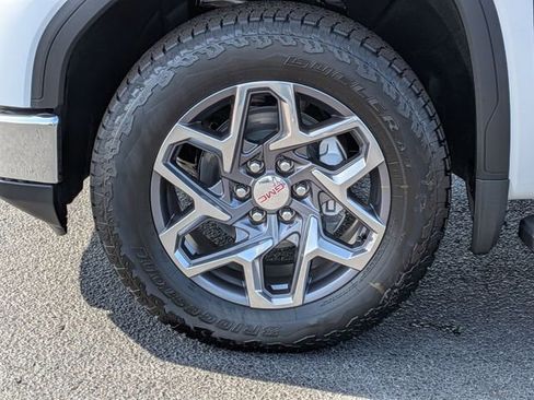 New 2026 GMC Sierra 1500 SLE AWD/4WD image 10