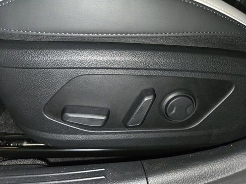 Used 2025 Kia K5 GT-Line w/ GT-Line Premium Package image 12