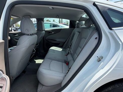 Used 2024 Chevrolet Malibu LT FWD image 11