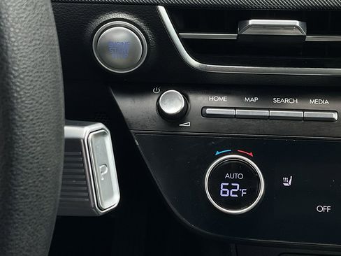 Used 2025 Hyundai Sonata SEL image 32