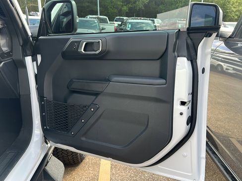 New 2025 Ford Bronco Badlands AWD/4WD image 18