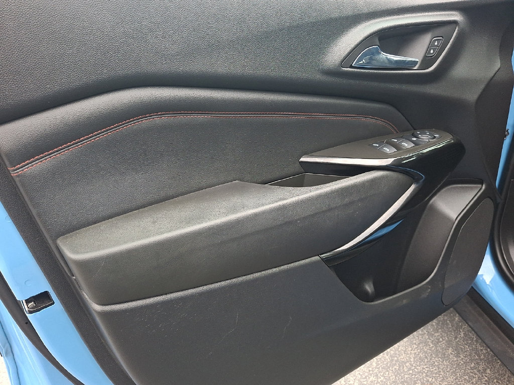 Used 2024 Chevrolet Trax RS w/ Driver Confidence Package FWD image 12