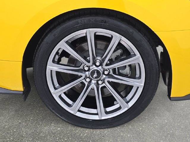 Used 2015 Ford Mustang GT Premium RWD image 28