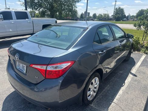 Used 2014 Toyota Corolla LE FWD image 3