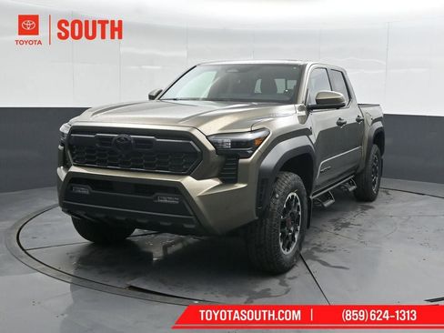 New 2026 Toyota Tacoma TRD Off-Road w/ TRD Off Road Premium Package image 6
