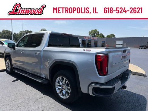 Used 2019 GMC Sierra 1500 SLT w/ SLT Premium Plus Package AWD/4WD image 4
