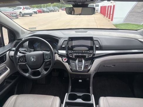 Used 2022 Honda Odyssey Elite image 23