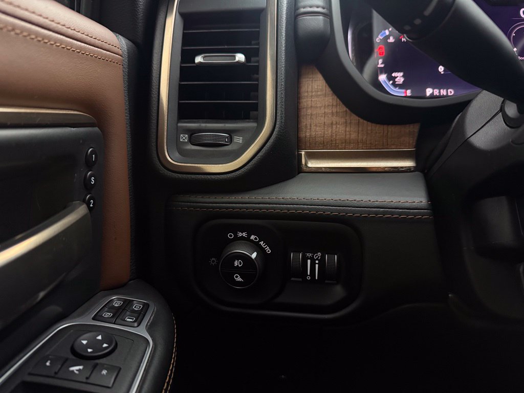 Used 2024 RAM 2500 Limited AWD/4WD image 13