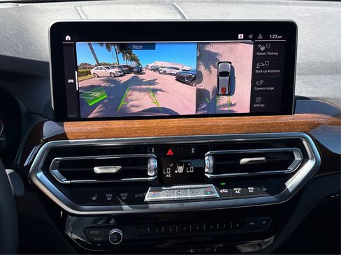 Used 2024 BMW X3 xDrive30i w/ Premium Package image 25