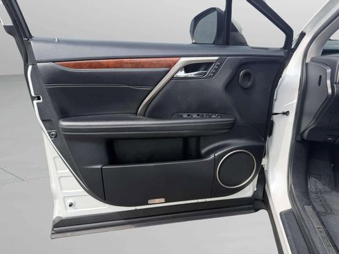 Used 2018 Lexus RX 350L AWD image 16