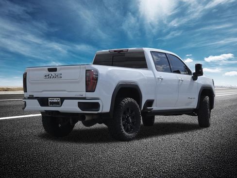 Used 2024 GMC Sierra 2500 AT4 w/ AT4 Premium Plus Package image 27