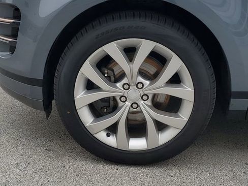 Used 2022 Land Rover Range Rover Evoque R-Dynamic S image 11