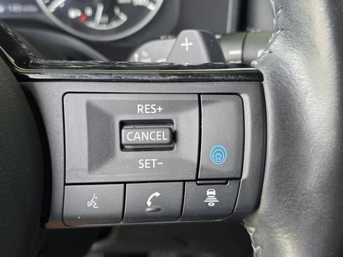 Used 2023 Nissan Rogue SL w/ SL Premium Package FWD image 35