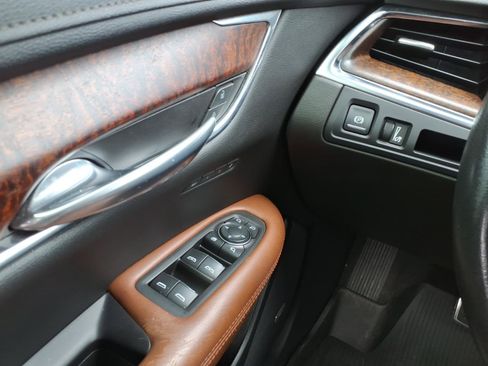 Used 2021 Cadillac XT5 Sportv AWD/4WD image 19