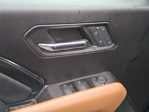 Used 2023 GMC Canyon AT4 w/ AT4 Premium Package image 12