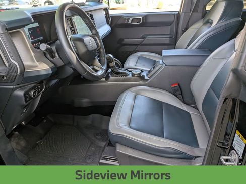 Used 2024 Ford Bronco Outer Banks AWD/4WD image 17