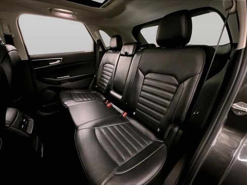 Used 2016 Ford Edge SEL w/ Equipment Group 201A AWD/4WD image 26