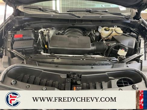 Certified 2024 Chevrolet Suburban Z71 w/ Off-Road Capability Package image 23