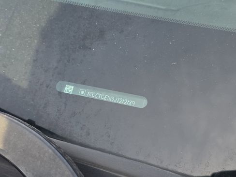 Used 2018 Chevrolet Colorado LT image 12