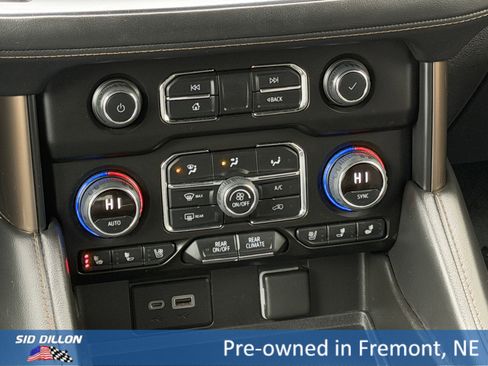 Used 2021 Chevrolet Tahoe High Country image 13