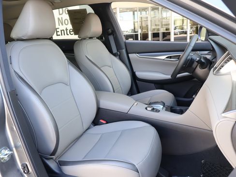 Certified 2025 INFINITI QX50 Luxe w/ Cargo Package image 22