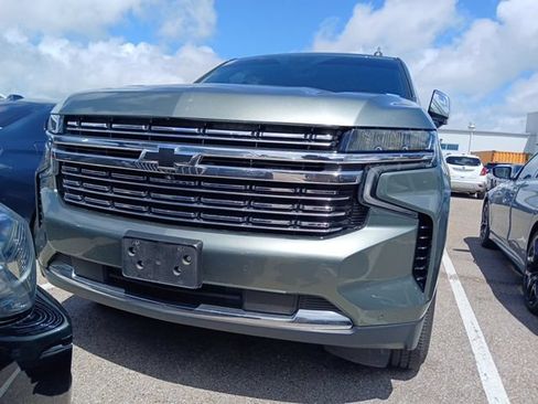 Used 2023 Chevrolet Tahoe Premier RWD image 5