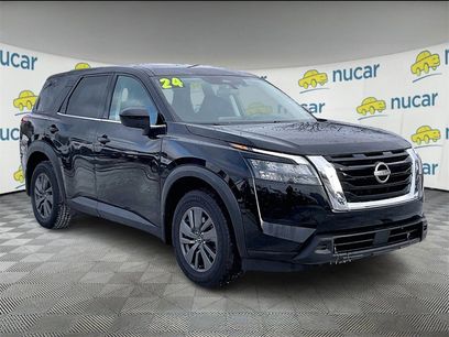 Used 2024 Nissan Pathfinder S