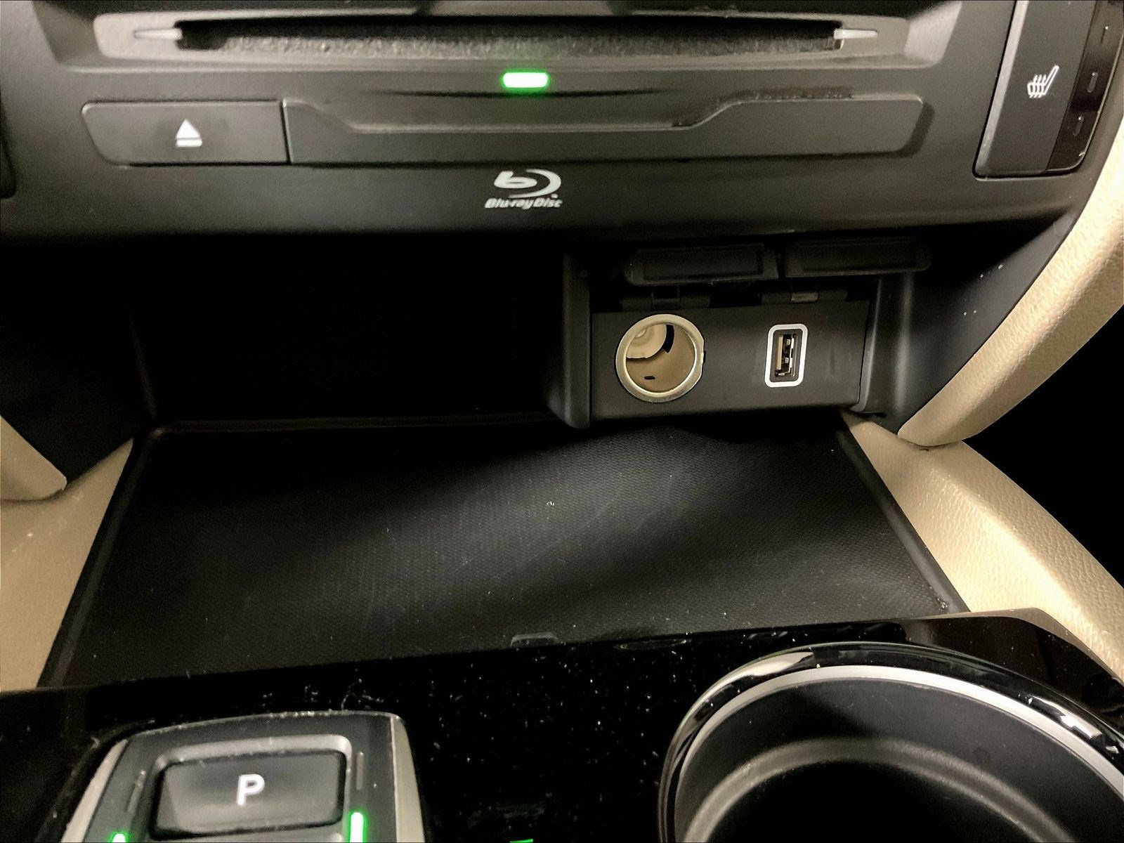 Used 2020 Honda Pilot Touring image 16