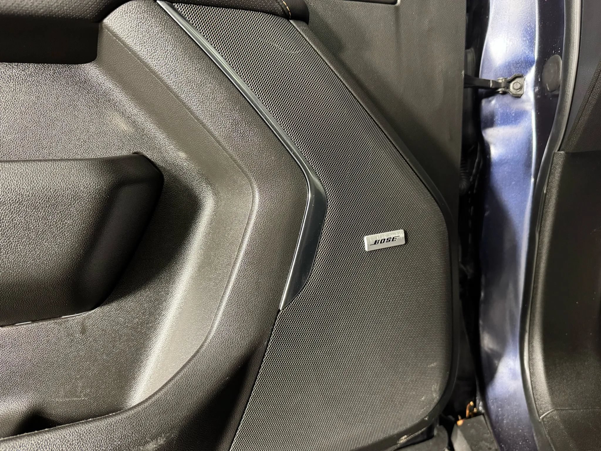 Used 2022 GMC Yukon AT4 AWD/4WD image 46