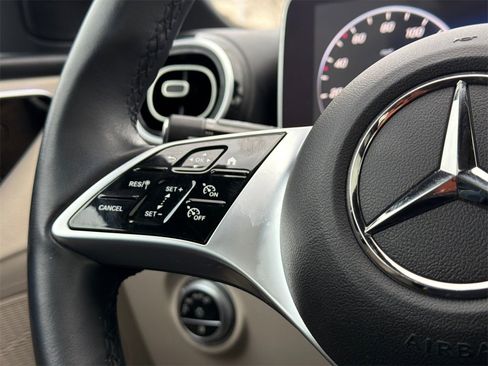 Used 2023 Mercedes-Benz C 300 4MATIC Sedan image 22