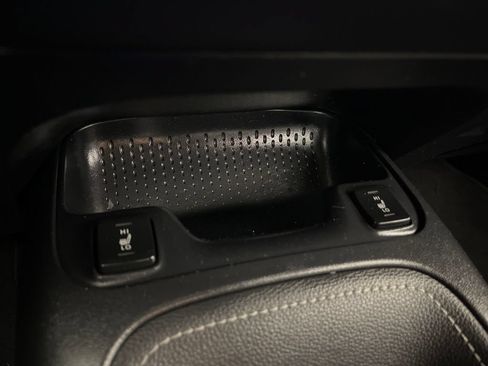 Used 2019 Toyota Corolla XSE w/ Carpet Mat Package FWD image 30