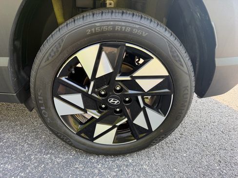 Used 2024 Hyundai Kona SEL AWD/4WD image 20