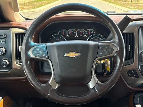 Used 2015 Chevrolet Silverado 2500 High Country w/ Duramax Plus Package AWD/4WD image 37