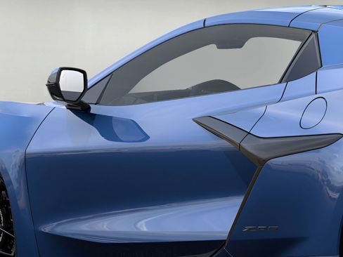 Used 2027 Chevrolet Corvette Z06 RWD image 12