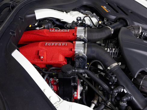 Certified 2024 Ferrari Roma Spider RWD image 63