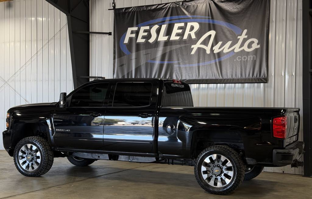 Used 2016 Chevrolet Silverado 2500 LT w/ Midnight Edition AWD/4WD image 36