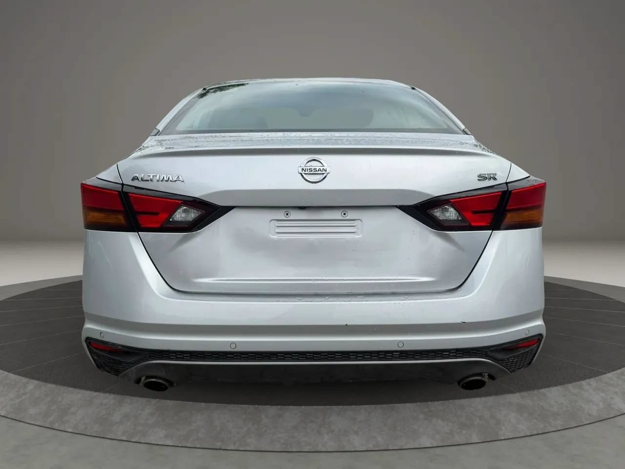 Used 2020 Nissan Altima 2.5 SR FWD image 6
