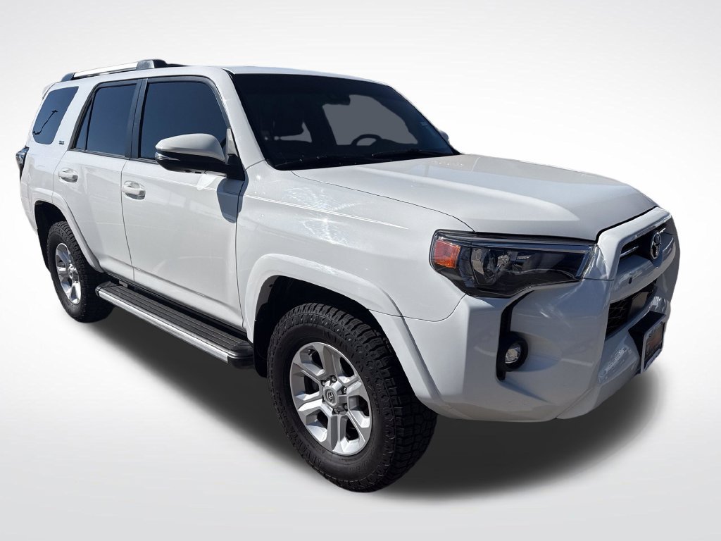 Used 2023 Toyota 4Runner SR5 Premium w/ Moonroof Package AWD/4WD image 8