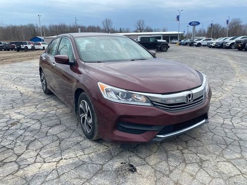 Used 2016 Honda Accord LX image 9